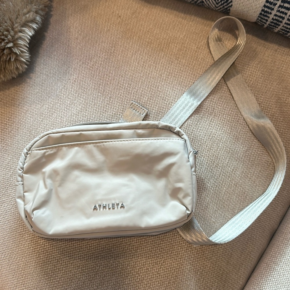 athleta belt bag